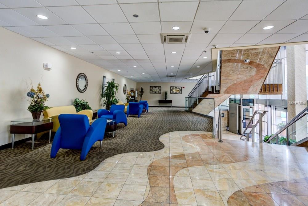 151 E WASHINGTON STREET, ORLANDO, Florida 32801, 2 Bedrooms Bedrooms, 4 Rooms Rooms,2 BathroomsBathrooms,Residential,For sale,WASHINGTON,O5506020