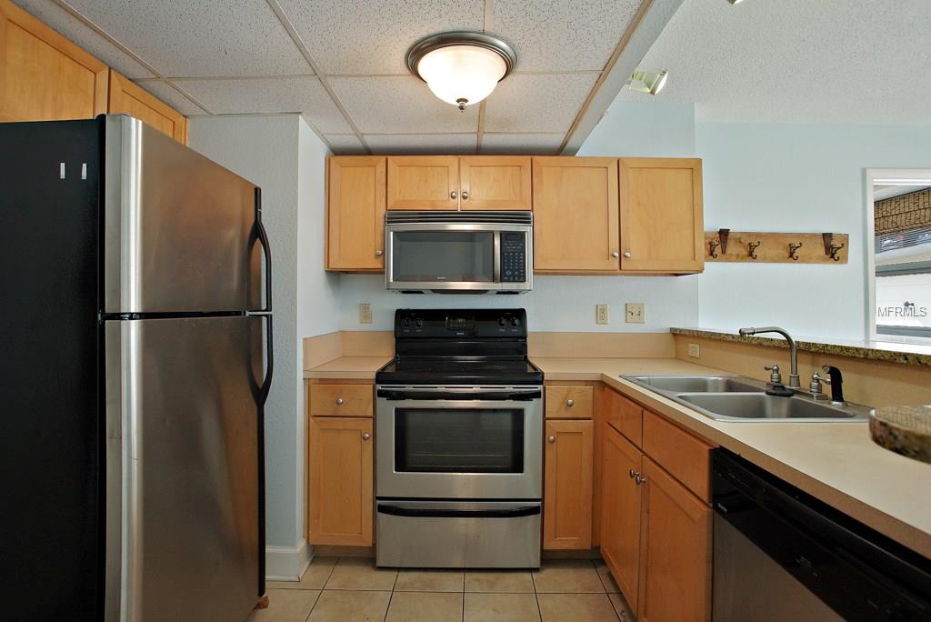 151 E WASHINGTON STREET, ORLANDO, Florida 32801, 2 Bedrooms Bedrooms, 4 Rooms Rooms,2 BathroomsBathrooms,Residential,For sale,WASHINGTON,O5506020