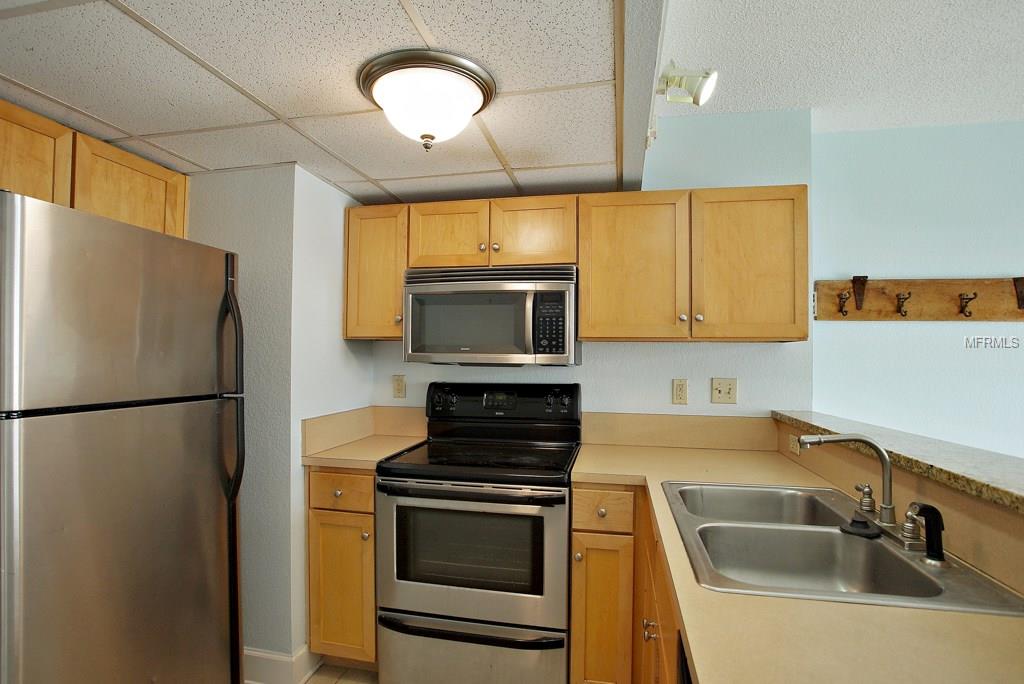 151 E WASHINGTON STREET, ORLANDO, Florida 32801, 2 Bedrooms Bedrooms, 4 Rooms Rooms,2 BathroomsBathrooms,Residential,For sale,WASHINGTON,O5506020