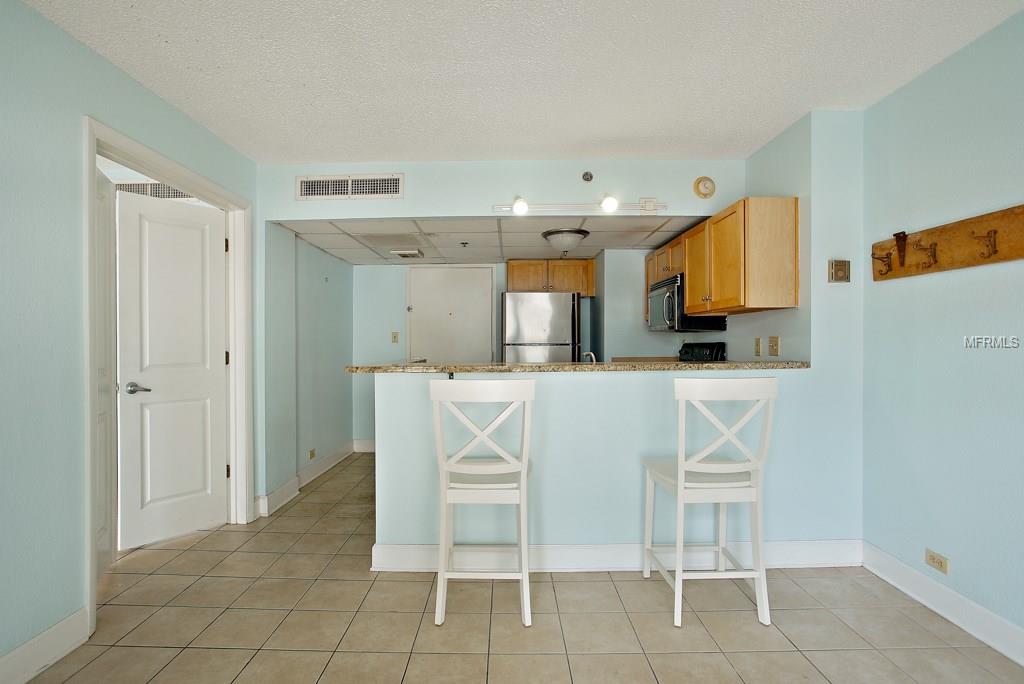 151 E WASHINGTON STREET, ORLANDO, Florida 32801, 2 Bedrooms Bedrooms, 4 Rooms Rooms,2 BathroomsBathrooms,Residential,For sale,WASHINGTON,O5506020