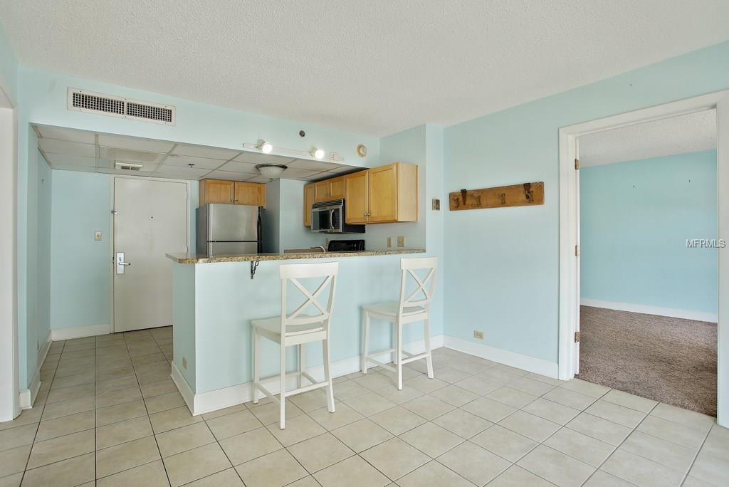 151 E WASHINGTON STREET, ORLANDO, Florida 32801, 2 Bedrooms Bedrooms, 4 Rooms Rooms,2 BathroomsBathrooms,Residential,For sale,WASHINGTON,O5506020