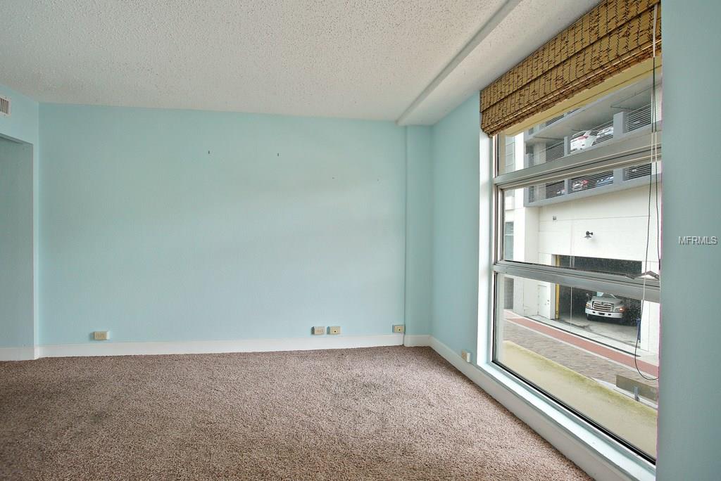 151 E WASHINGTON STREET, ORLANDO, Florida 32801, 2 Bedrooms Bedrooms, 4 Rooms Rooms,2 BathroomsBathrooms,Residential,For sale,WASHINGTON,O5506020