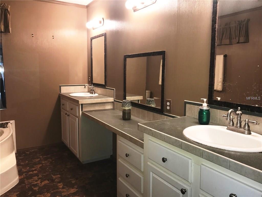 830 HENNECY LANE, SAINT CLOUD, Florida 34773, 3 Bedrooms Bedrooms, 10 Rooms Rooms,2 BathroomsBathrooms,Residential,For sale,HENNECY,S4849469