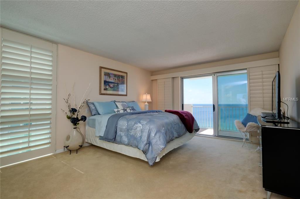 2301 GULF OF MEXICO DRIVE, LONGBOAT KEY, Florida 34228, 2 Bedrooms Bedrooms, 6 Rooms Rooms,2 BathroomsBathrooms,Residential,For sale,GULF OF MEXICO,A4196003