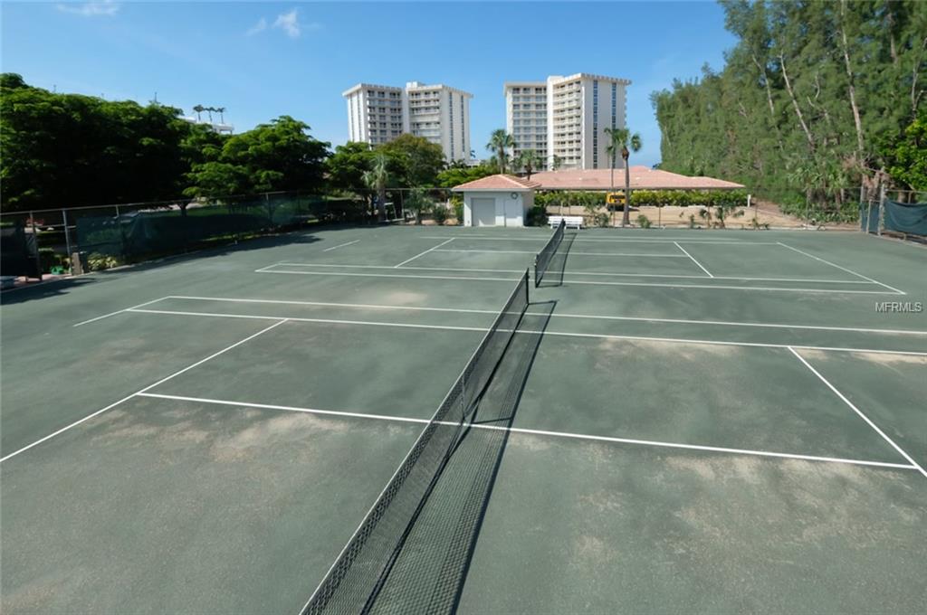 2301 GULF OF MEXICO DRIVE, LONGBOAT KEY, Florida 34228, 2 Bedrooms Bedrooms, 6 Rooms Rooms,2 BathroomsBathrooms,Residential,For sale,GULF OF MEXICO,A4196003