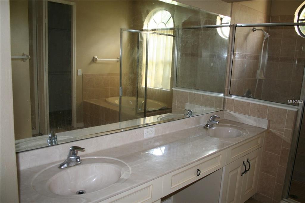 20113 FAIR HILL WAY, TAMPA, Florida 33647, 4 Bedrooms Bedrooms, 9 Rooms Rooms,3 BathroomsBathrooms,Residential,For sale,FAIR HILL,E2205362