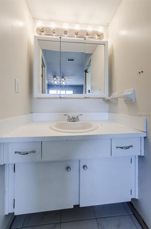 10416 HETRICK CIRCLE W, LARGO, Florida 33774, 4 Bedrooms Bedrooms, 4 Rooms Rooms,3 BathroomsBathrooms,Residential,For sale,HETRICK,U7841176