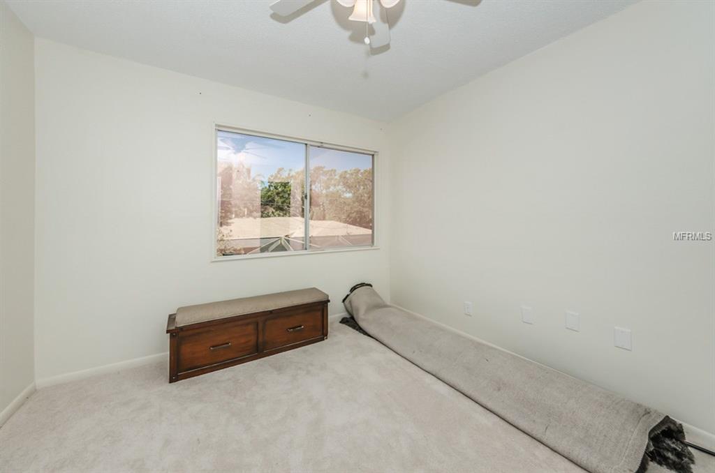 10416 HETRICK CIRCLE W, LARGO, Florida 33774, 4 Bedrooms Bedrooms, 4 Rooms Rooms,3 BathroomsBathrooms,Residential,For sale,HETRICK,U7841176