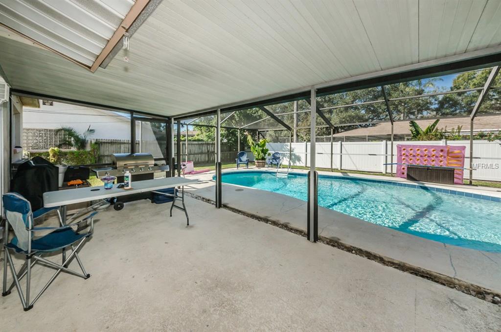 10416 HETRICK CIRCLE W, LARGO, Florida 33774, 4 Bedrooms Bedrooms, 4 Rooms Rooms,3 BathroomsBathrooms,Residential,For sale,HETRICK,U7841176