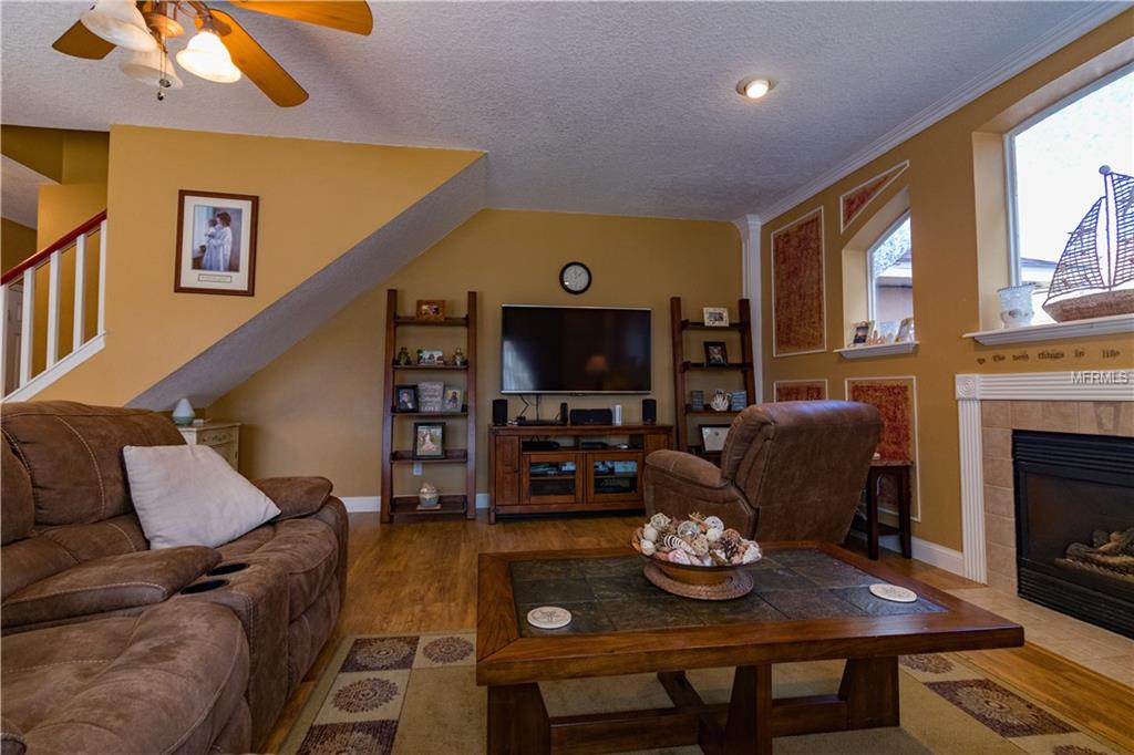 501 BLOSSOMWOOD DRIVE, DEBARY, Florida 32713, 5 Bedrooms Bedrooms, 9 Rooms Rooms,2 BathroomsBathrooms,Residential,For sale,BLOSSOMWOOD,V4722311