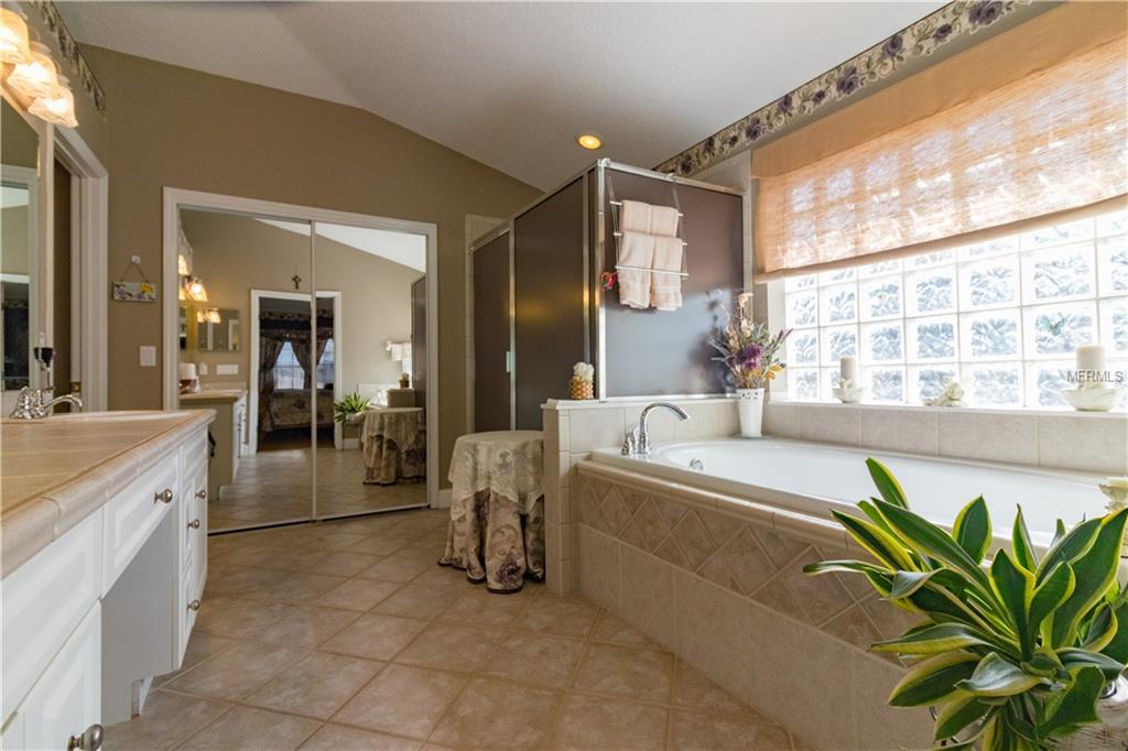 501 BLOSSOMWOOD DRIVE, DEBARY, Florida 32713, 5 Bedrooms Bedrooms, 9 Rooms Rooms,2 BathroomsBathrooms,Residential,For sale,BLOSSOMWOOD,V4722311