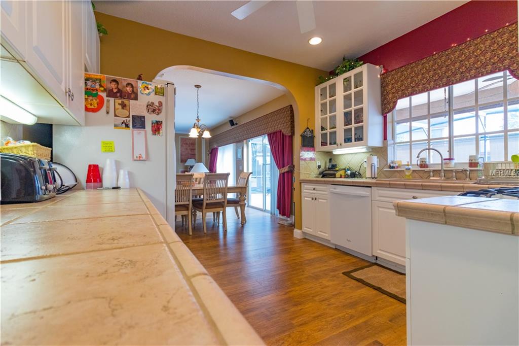 501 BLOSSOMWOOD DRIVE, DEBARY, Florida 32713, 5 Bedrooms Bedrooms, 9 Rooms Rooms,2 BathroomsBathrooms,Residential,For sale,BLOSSOMWOOD,V4722311