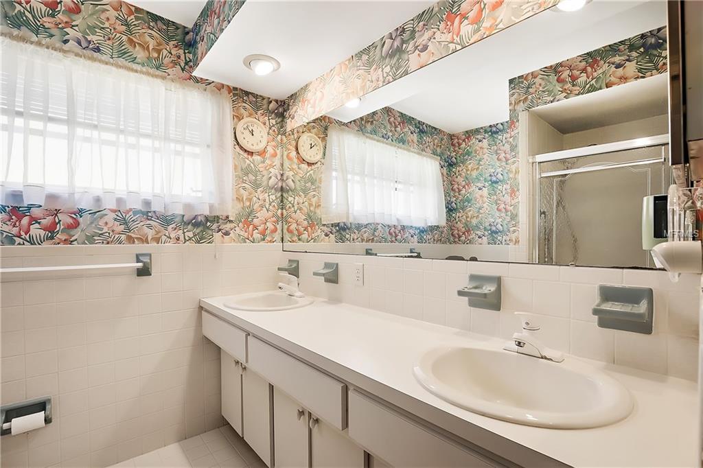 651 64TH AVENUE, ST PETE BEACH, Florida 33706, 3 Bedrooms Bedrooms, 5 Rooms Rooms,2 BathroomsBathrooms,Residential,For sale,64TH,U7844479