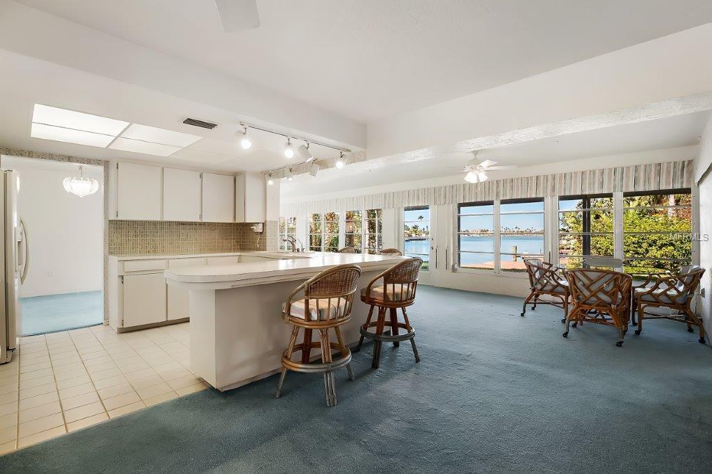 651 64TH AVENUE, ST PETE BEACH, Florida 33706, 3 Bedrooms Bedrooms, 5 Rooms Rooms,2 BathroomsBathrooms,Residential,For sale,64TH,U7844479