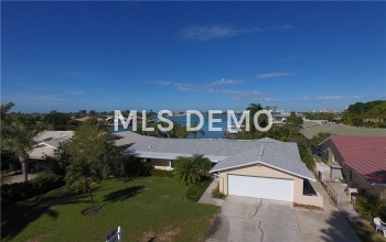 651 64TH AVENUE, ST PETE BEACH, Florida 33706, 3 Bedrooms Bedrooms, 5 Rooms Rooms,2 BathroomsBathrooms,Residential,For sale,64TH,U7844479