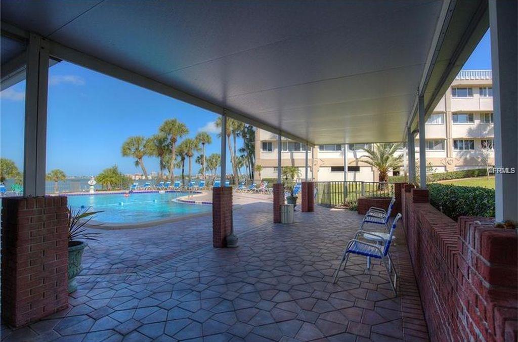 100 BLUFF VIEW DRIVE, BELLEAIR BLUFFS, Florida 33770, 2 Bedrooms Bedrooms, 5 Rooms Rooms,2 BathroomsBathrooms,Residential,For sale,BLUFF VIEW,U7845057