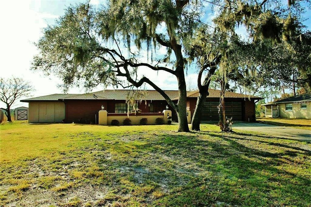 2617 TREEHAVEN DRIVE, DELTONA, Florida 32738, 4 Bedrooms Bedrooms, 9 Rooms Rooms,3 BathroomsBathrooms,Residential,For sale,TREEHAVEN,O5558633