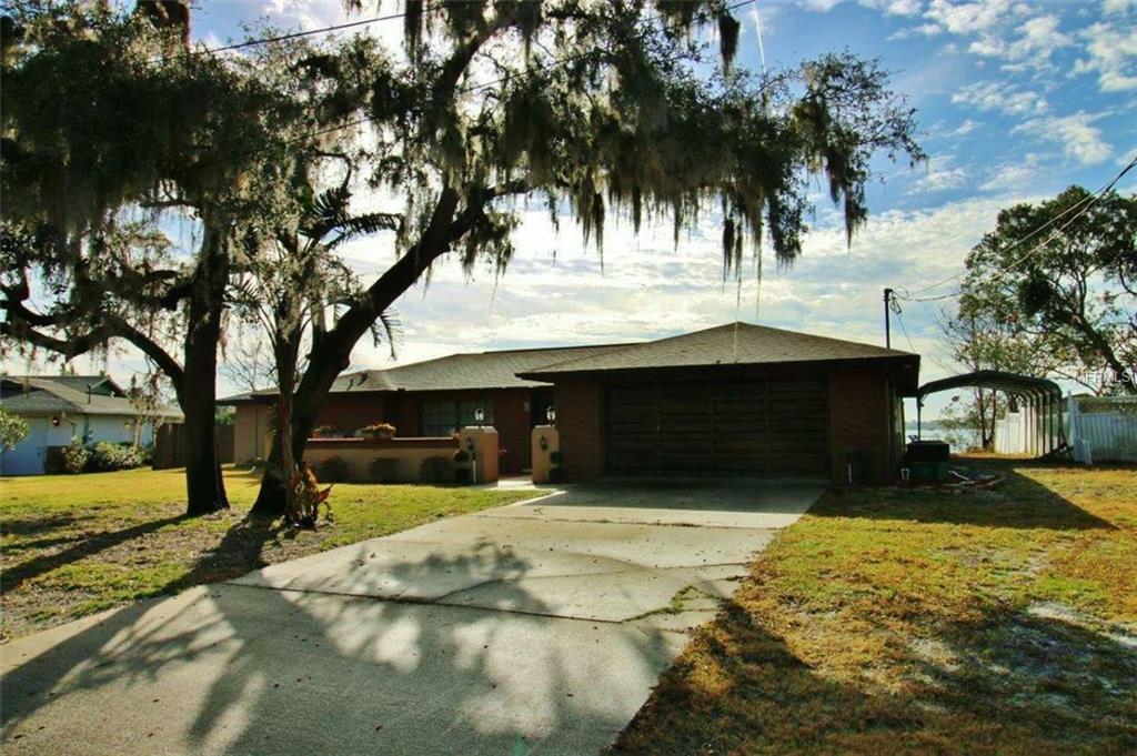 2617 TREEHAVEN DRIVE, DELTONA, Florida 32738, 4 Bedrooms Bedrooms, 9 Rooms Rooms,3 BathroomsBathrooms,Residential,For sale,TREEHAVEN,O5558633