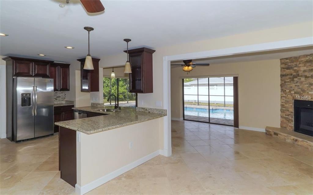 6738 ROXBURY DRIVE, SARASOTA, Florida 34231, 3 Bedrooms Bedrooms, 5 Rooms Rooms,2 BathroomsBathrooms,Residential,For sale,ROXBURY,A4208811