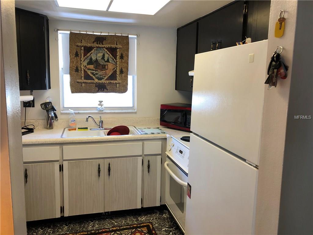 2875 SWIFTON DRIVE, SARASOTA, Florida 34231, 1 Bedroom Bedrooms, 3 Rooms Rooms,1 BathroomBathrooms,Residential,For sale,SWIFTON,A4209729