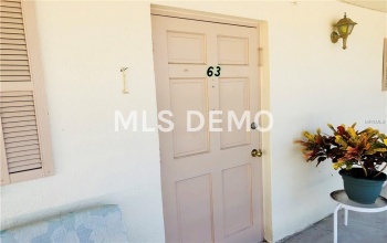 2875 SWIFTON DRIVE, SARASOTA, Florida 34231, 1 Bedroom Bedrooms, 3 Rooms Rooms,1 BathroomBathrooms,Residential,For sale,SWIFTON,A4209729