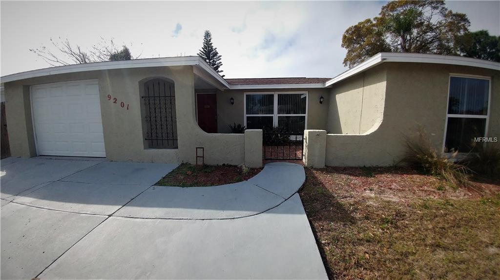 9201 CHATAM LANE, PORT RICHEY, Florida 34668, 3 Bedrooms Bedrooms, 6 Rooms Rooms,2 BathroomsBathrooms,Residential,For sale,CHATAM,T2928281