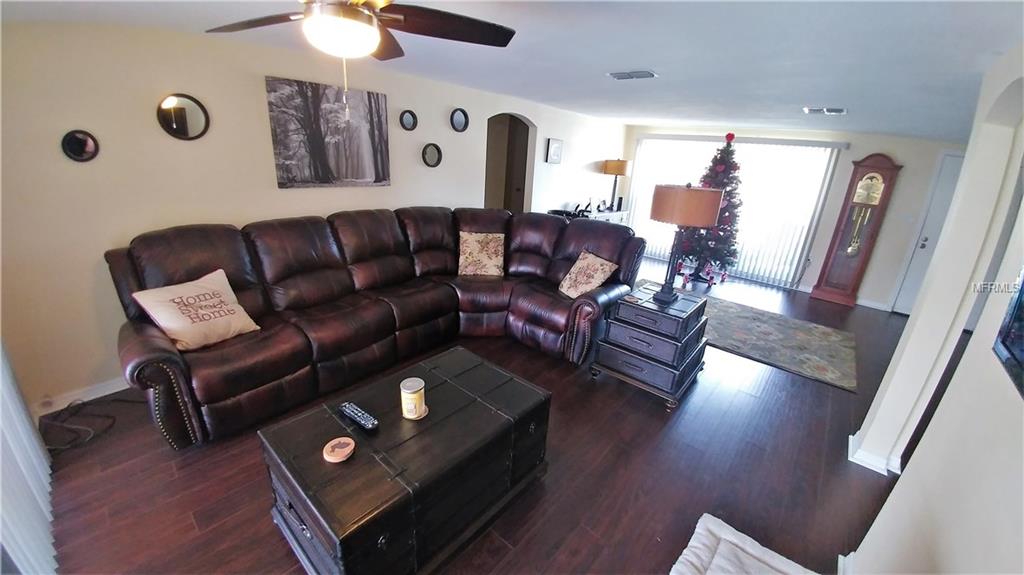 9201 CHATAM LANE, PORT RICHEY, Florida 34668, 3 Bedrooms Bedrooms, 6 Rooms Rooms,2 BathroomsBathrooms,Residential,For sale,CHATAM,T2928281