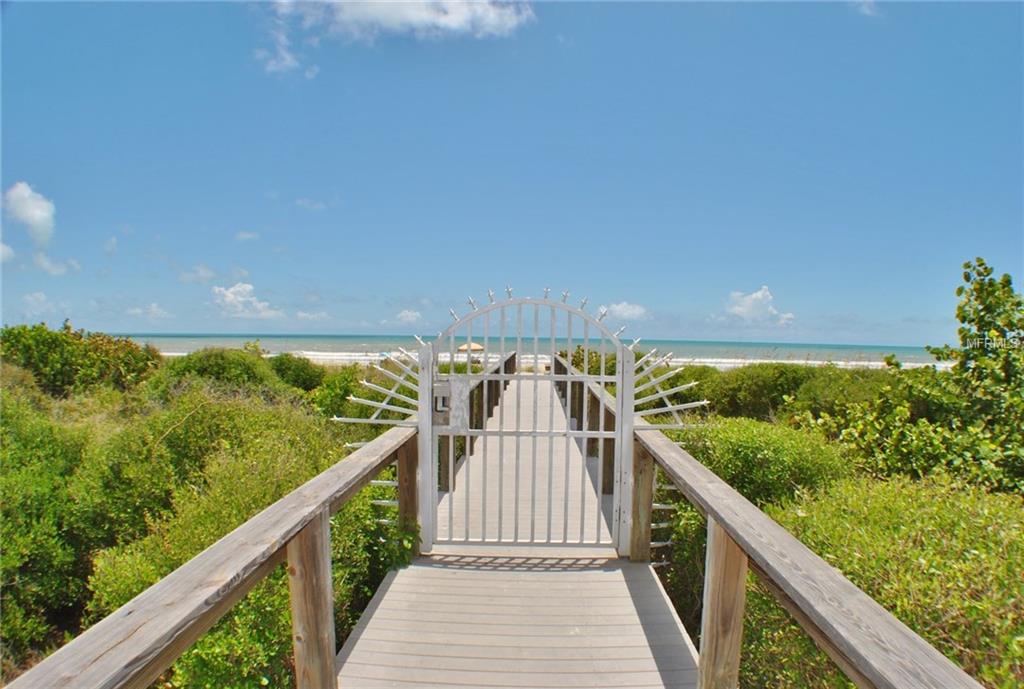 8600 RIDGEWOOD AVENUE, CAPE CANAVERAL, Florida 32920, 1 Bedroom Bedrooms, 3 Rooms Rooms,1 BathroomBathrooms,Residential,For sale,RIDGEWOOD,O5561913