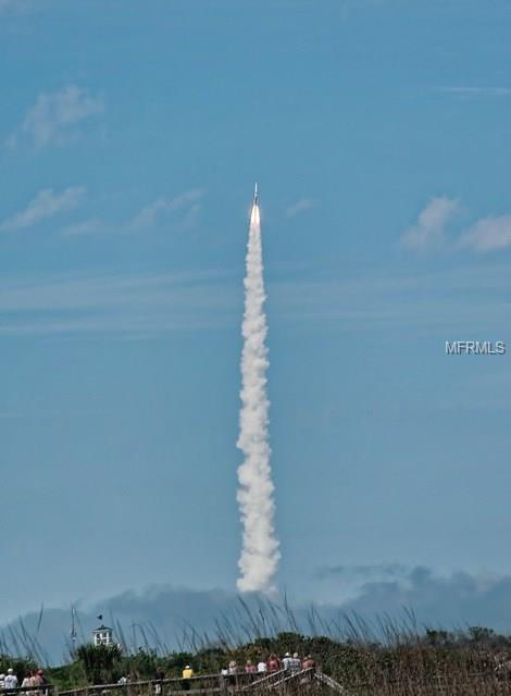 8600 RIDGEWOOD AVENUE, CAPE CANAVERAL, Florida 32920, 1 Bedroom Bedrooms, 3 Rooms Rooms,1 BathroomBathrooms,Residential,For sale,RIDGEWOOD,O5561913