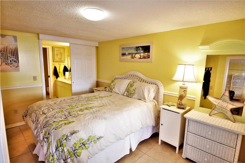 8600 RIDGEWOOD AVENUE, CAPE CANAVERAL, Florida 32920, 1 Bedroom Bedrooms, 3 Rooms Rooms,1 BathroomBathrooms,Residential,For sale,RIDGEWOOD,O5561913