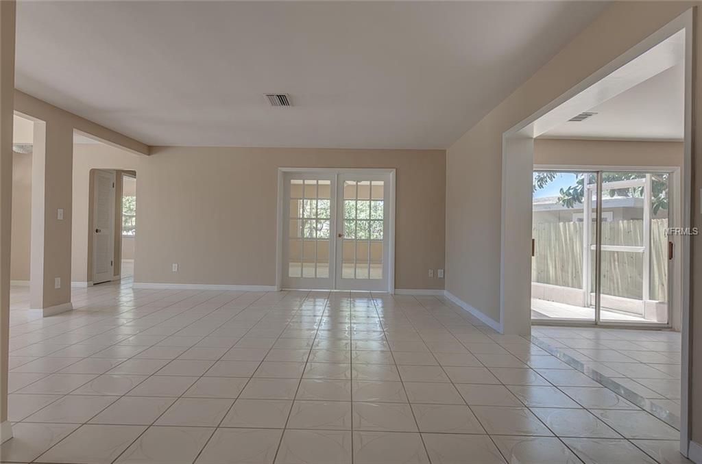 209 WESTWINDS DRIVE, PALM HARBOR, Florida 34683, 3 Bedrooms Bedrooms, 3 Rooms Rooms,2 BathroomsBathrooms,Residential,For sale,WESTWINDS,U7816416