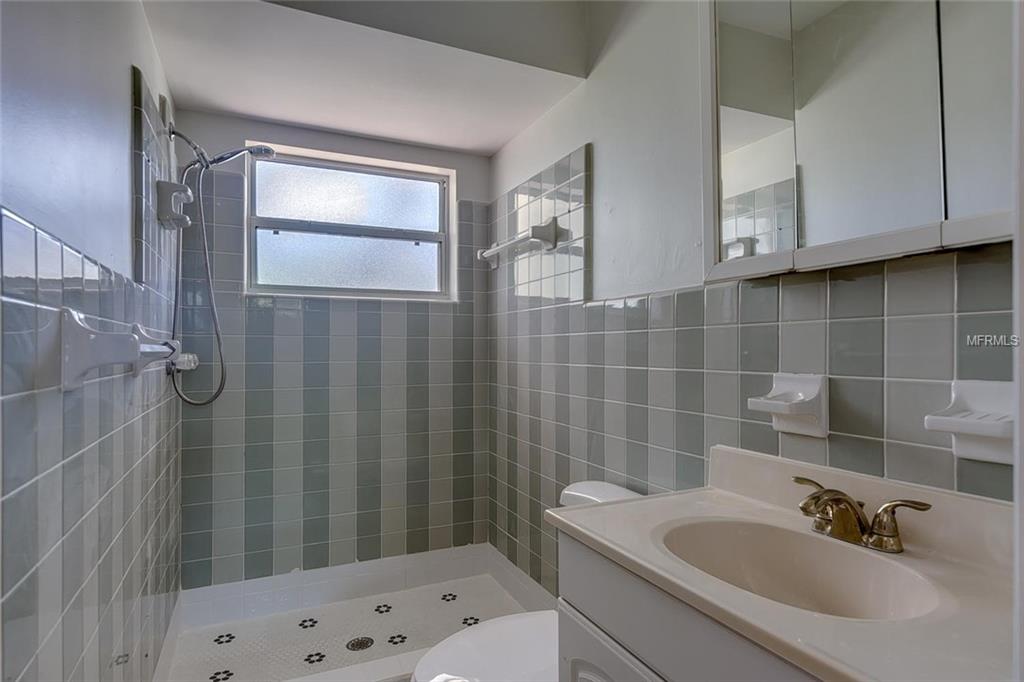 209 WESTWINDS DRIVE, PALM HARBOR, Florida 34683, 3 Bedrooms Bedrooms, 3 Rooms Rooms,2 BathroomsBathrooms,Residential,For sale,WESTWINDS,U7816416