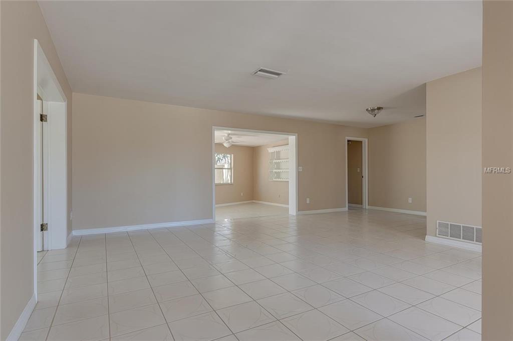 209 WESTWINDS DRIVE, PALM HARBOR, Florida 34683, 3 Bedrooms Bedrooms, 3 Rooms Rooms,2 BathroomsBathrooms,Residential,For sale,WESTWINDS,U7816416