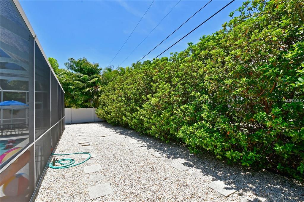 314 64TH ST, HOLMES BEACH, Florida 34217, 4 Bedrooms Bedrooms, 10 Rooms Rooms,2 BathroomsBathrooms,Residential,For sale,64TH ST,A4192538