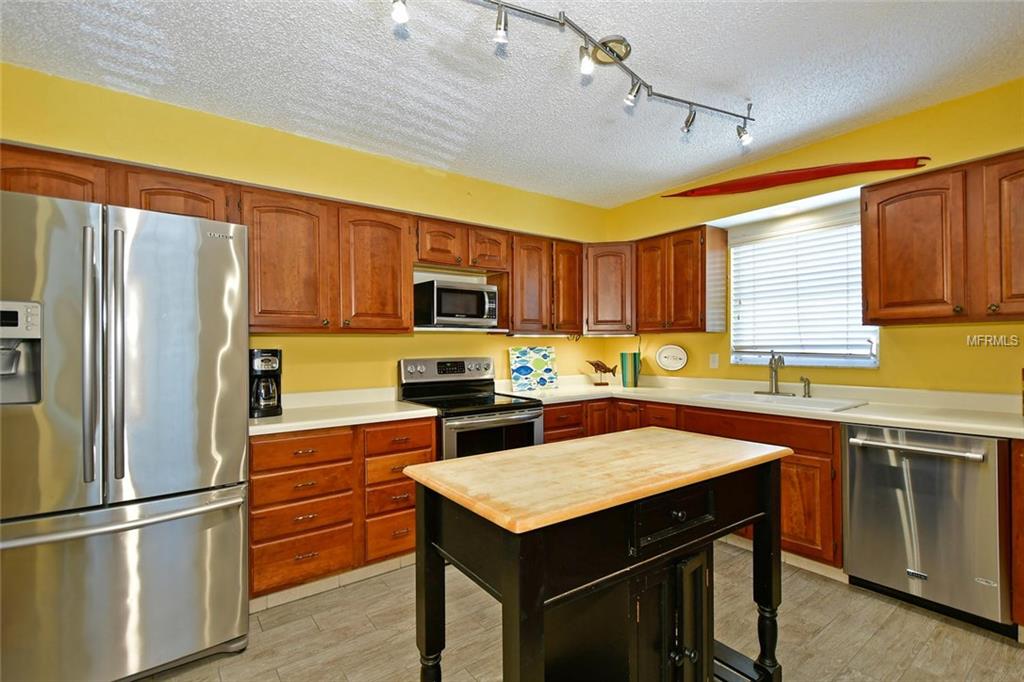 314 64TH ST, HOLMES BEACH, Florida 34217, 4 Bedrooms Bedrooms, 10 Rooms Rooms,2 BathroomsBathrooms,Residential,For sale,64TH ST,A4192538