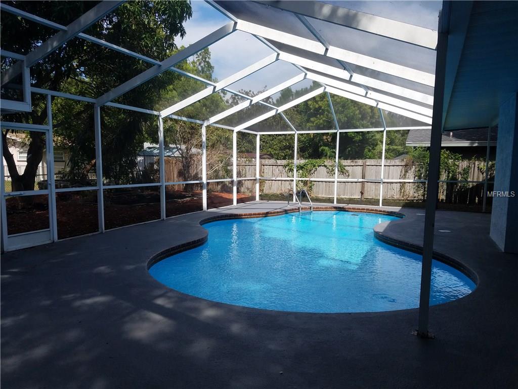 2421 69TH AVENUE S, ST PETERSBURG, Florida 33712, 4 Bedrooms Bedrooms, 8 Rooms Rooms,5 BathroomsBathrooms,Residential,For sale,69TH,T2903167