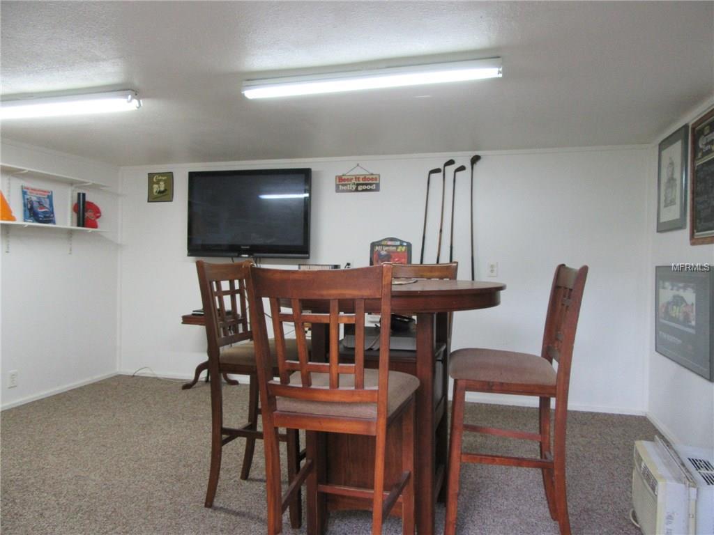 74 ROSALIE OAKS BOULEVARD, LAKE WALES, Florida 33898, 2 Bedrooms Bedrooms, 6 Rooms Rooms,2 BathroomsBathrooms,Residential,For sale,ROSALIE OAKS,K4701765