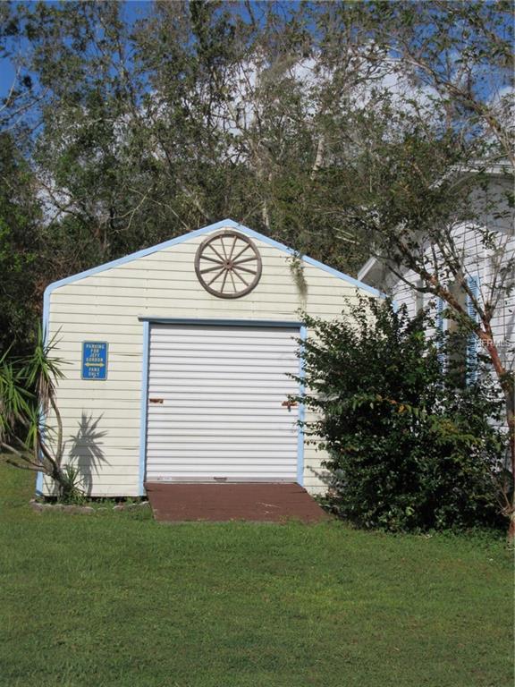 74 ROSALIE OAKS BOULEVARD, LAKE WALES, Florida 33898, 2 Bedrooms Bedrooms, 6 Rooms Rooms,2 BathroomsBathrooms,Residential,For sale,ROSALIE OAKS,K4701765