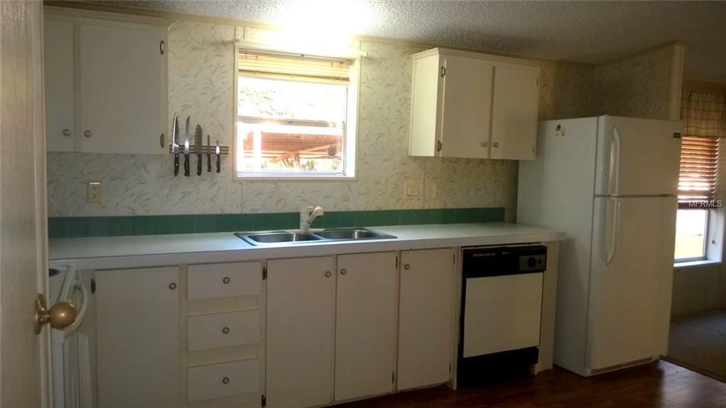 74 ROSALIE OAKS BOULEVARD, LAKE WALES, Florida 33898, 2 Bedrooms Bedrooms, 6 Rooms Rooms,2 BathroomsBathrooms,Residential,For sale,ROSALIE OAKS,K4701765