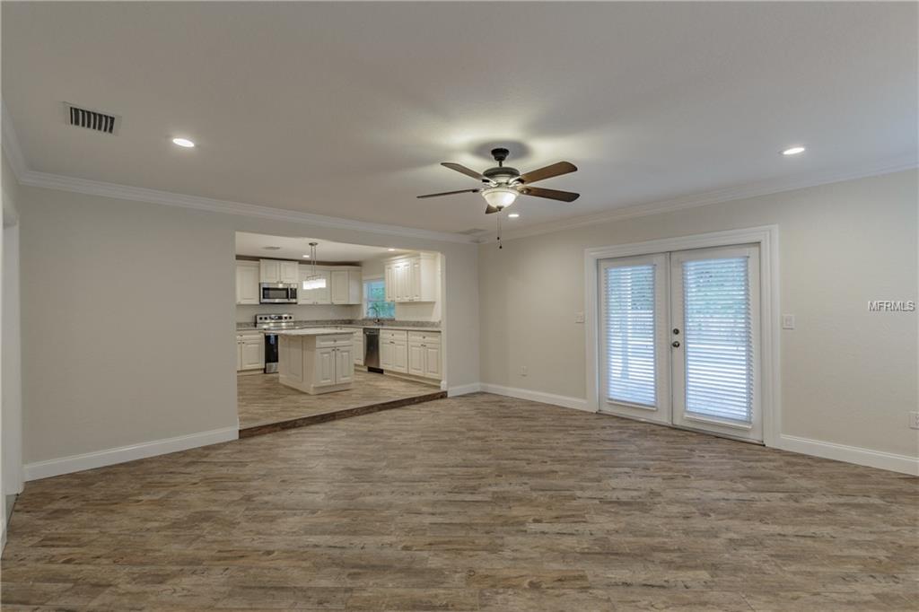 12974 96TH AVENUE, SEMINOLE, Florida 33776, 4 Bedrooms Bedrooms, 9 Rooms Rooms,3 BathroomsBathrooms,Residential,For sale,96TH,U7843082