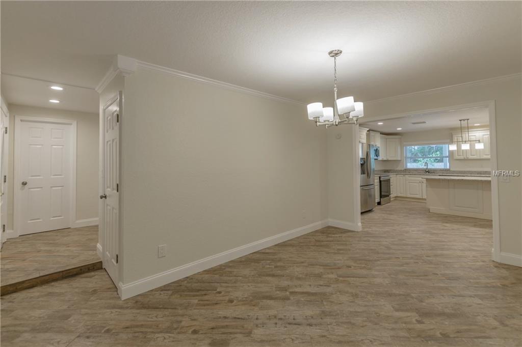 12974 96TH AVENUE, SEMINOLE, Florida 33776, 4 Bedrooms Bedrooms, 9 Rooms Rooms,3 BathroomsBathrooms,Residential,For sale,96TH,U7843082