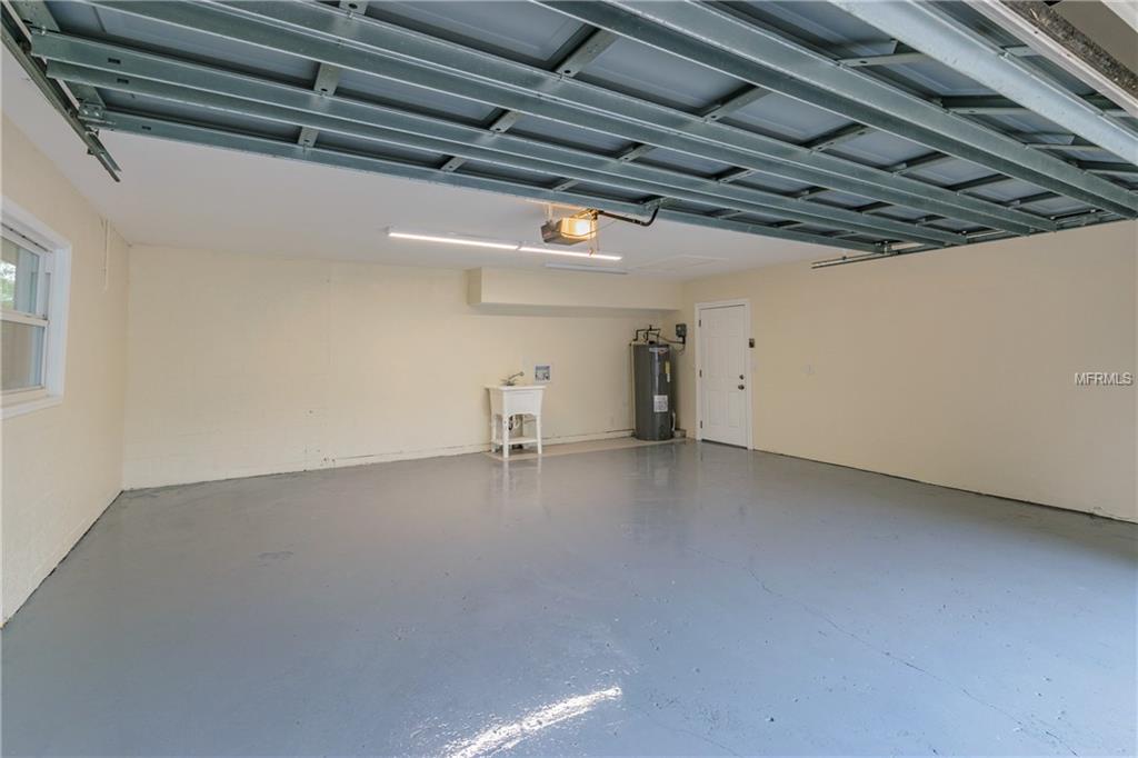 12974 96TH AVENUE, SEMINOLE, Florida 33776, 4 Bedrooms Bedrooms, 9 Rooms Rooms,3 BathroomsBathrooms,Residential,For sale,96TH,U7843082