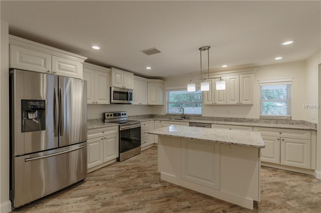 12974 96TH AVENUE, SEMINOLE, Florida 33776, 4 Bedrooms Bedrooms, 9 Rooms Rooms,3 BathroomsBathrooms,Residential,For sale,96TH,U7843082