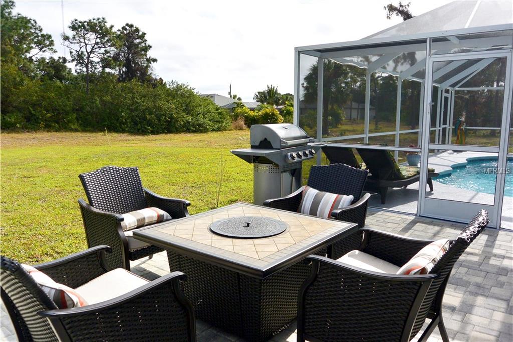 831 BOUNDARY BOULEVARD, ROTONDA WEST, Florida 33947, 3 Bedrooms Bedrooms, 6 Rooms Rooms,2 BathroomsBathrooms,Residential,For sale,BOUNDARY,D5922308