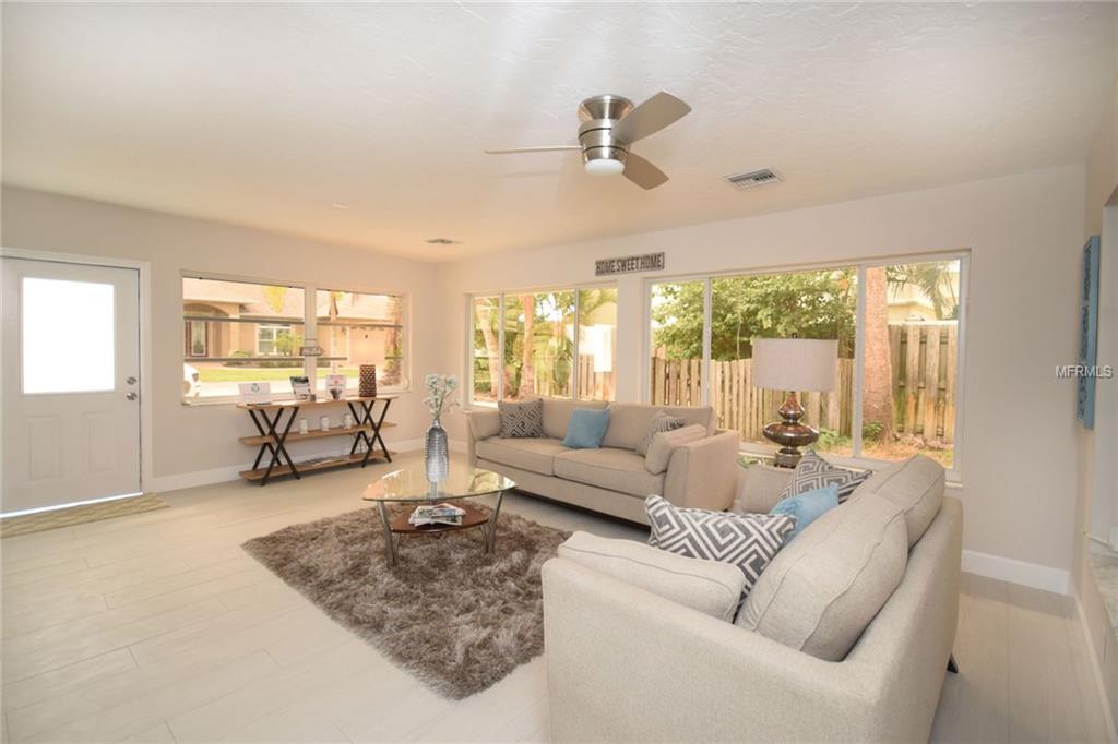 6 CORNWELL ON THE GULF, VENICE, Florida 34285, 3 Bedrooms Bedrooms, 5 Rooms Rooms,2 BathroomsBathrooms,Residential,For sale,CORNWELL ON THE GULF,A4207637