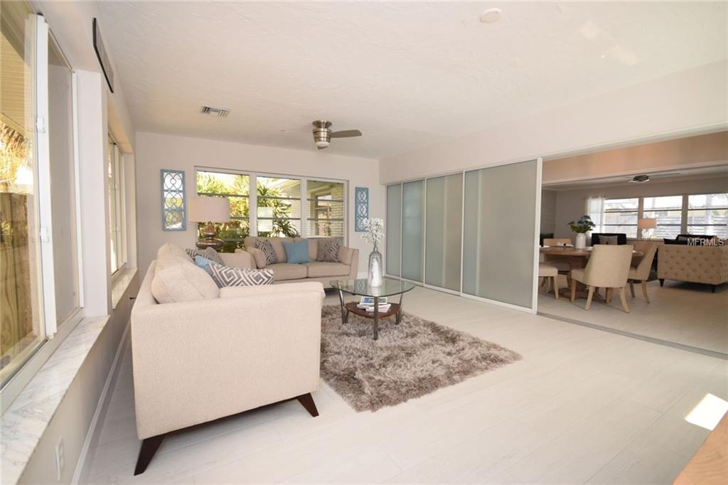 6 CORNWELL ON THE GULF, VENICE, Florida 34285, 3 Bedrooms Bedrooms, 5 Rooms Rooms,2 BathroomsBathrooms,Residential,For sale,CORNWELL ON THE GULF,A4207637