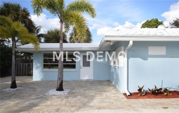 6 CORNWELL ON THE GULF, VENICE, Florida 34285, 3 Bedrooms Bedrooms, 5 Rooms Rooms,2 BathroomsBathrooms,Residential,For sale,CORNWELL ON THE GULF,A4207637