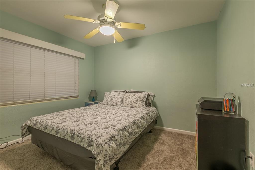 208 S GLENWOOD AVENUE, ORLANDO, Florida 32803, 2 Bedrooms Bedrooms, 6 Rooms Rooms,2 BathroomsBathrooms,Residential,For sale,GLENWOOD,O5559334