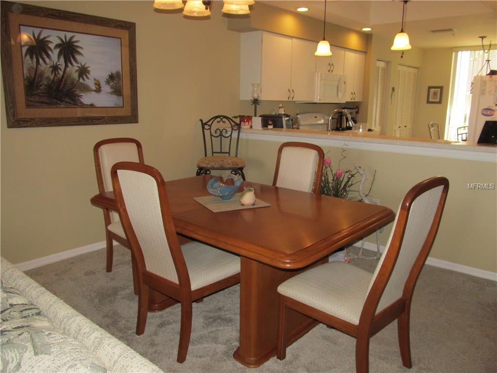 6663 DREWRYS BLUFF, BRADENTON, Florida 34203, 2 Bedrooms Bedrooms, 4 Rooms Rooms,2 BathroomsBathrooms,Residential,For sale,DREWRYS,A4209106