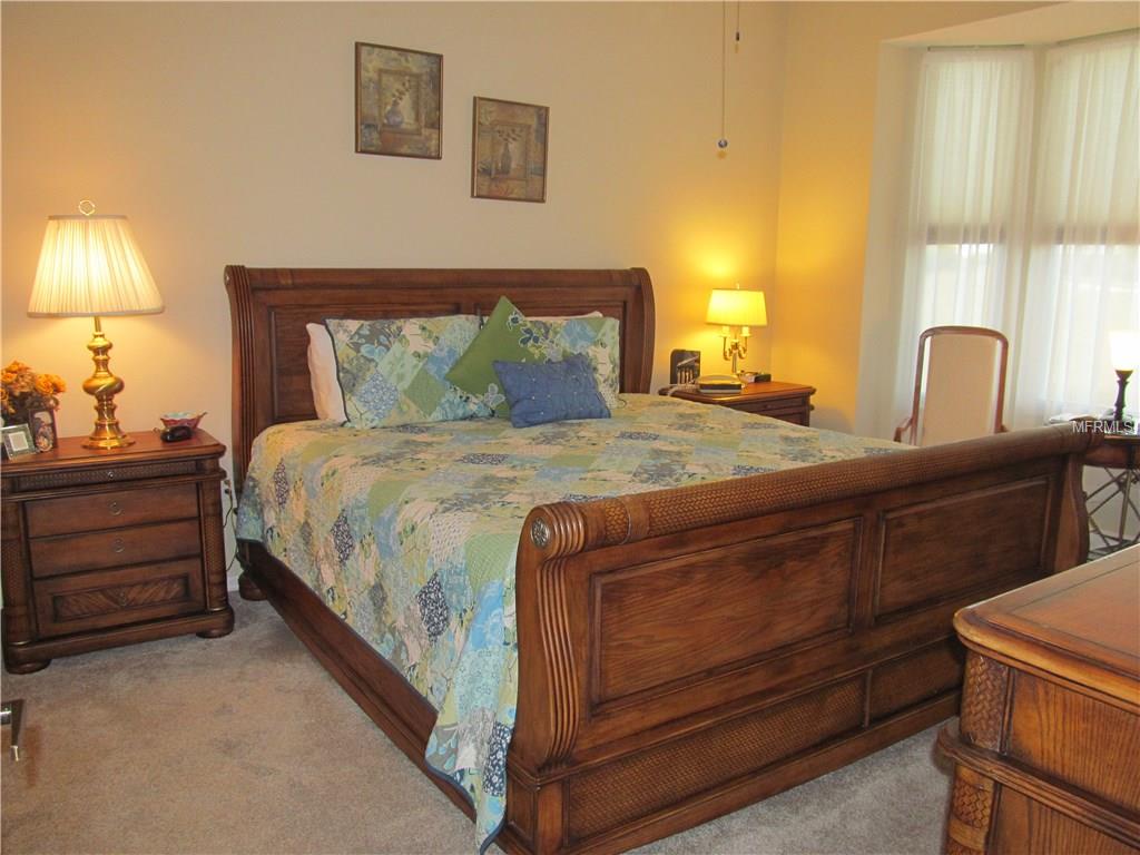 6663 DREWRYS BLUFF, BRADENTON, Florida 34203, 2 Bedrooms Bedrooms, 4 Rooms Rooms,2 BathroomsBathrooms,Residential,For sale,DREWRYS,A4209106